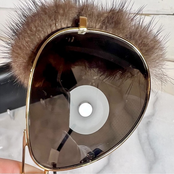 Saint Laurent Mink Fur Classic 11 Aviator Shield Sunglasses - Picture 8 of 14